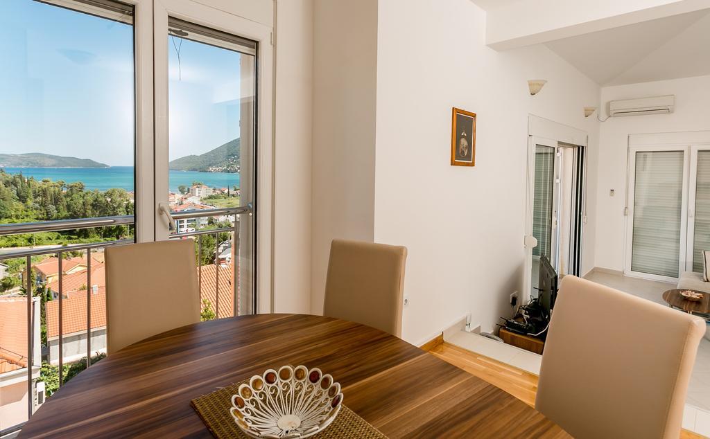 Apartments Lille Herceg Novi Bagian luar foto